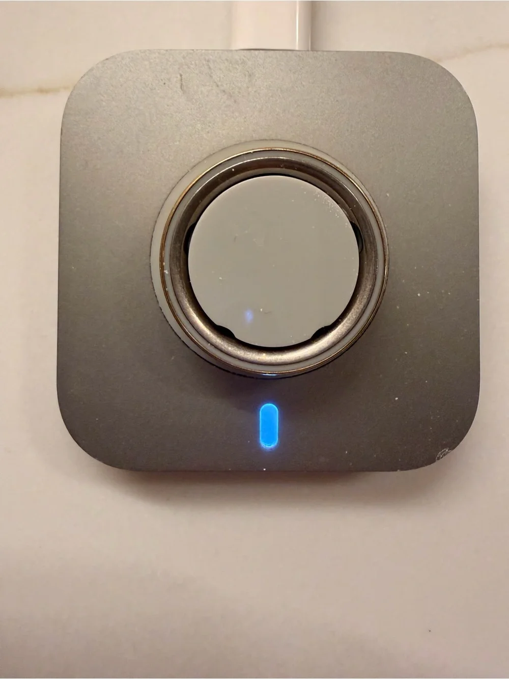 Oura Ring generation 4-gold size 8
